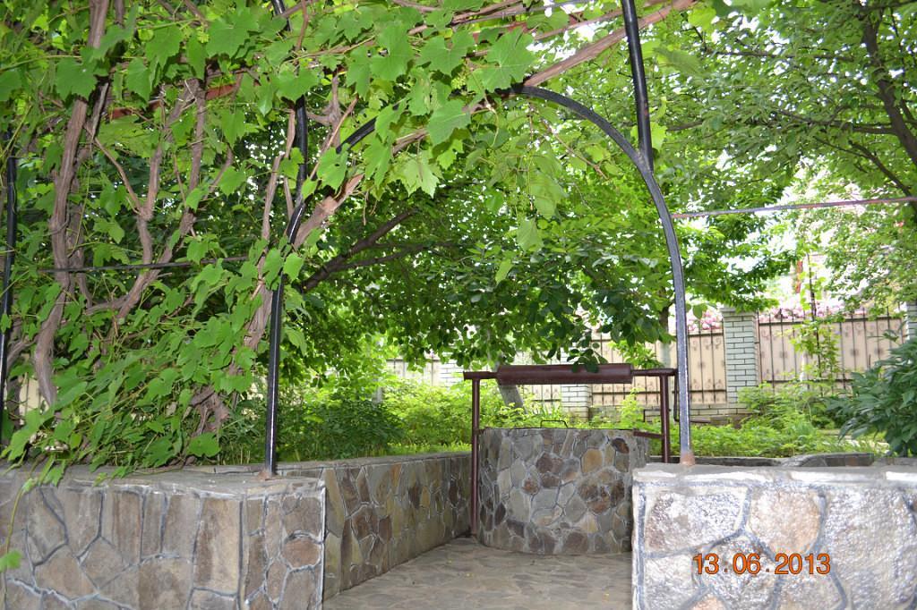 Bed and Breakfast Navigator à TTchernivtsi Extérieur photo